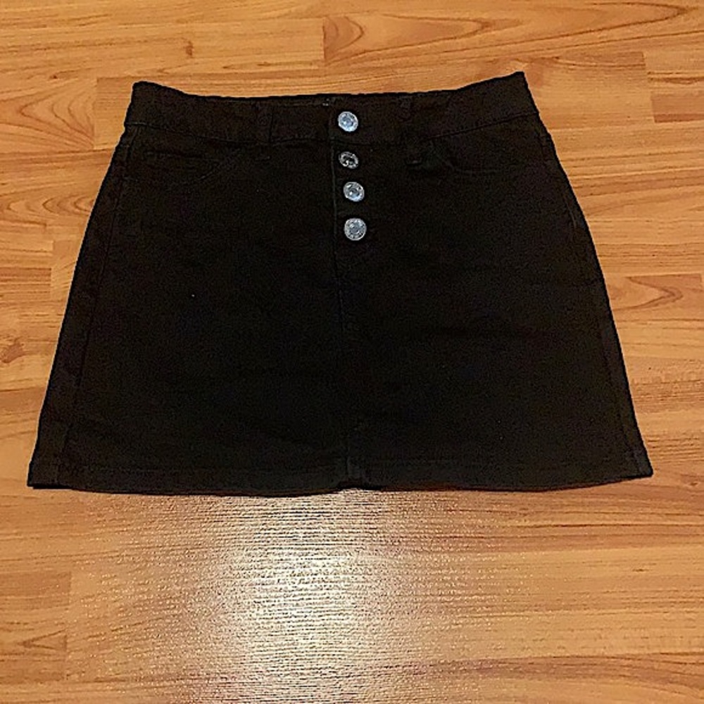 Forever 21 Girls Black Skirt